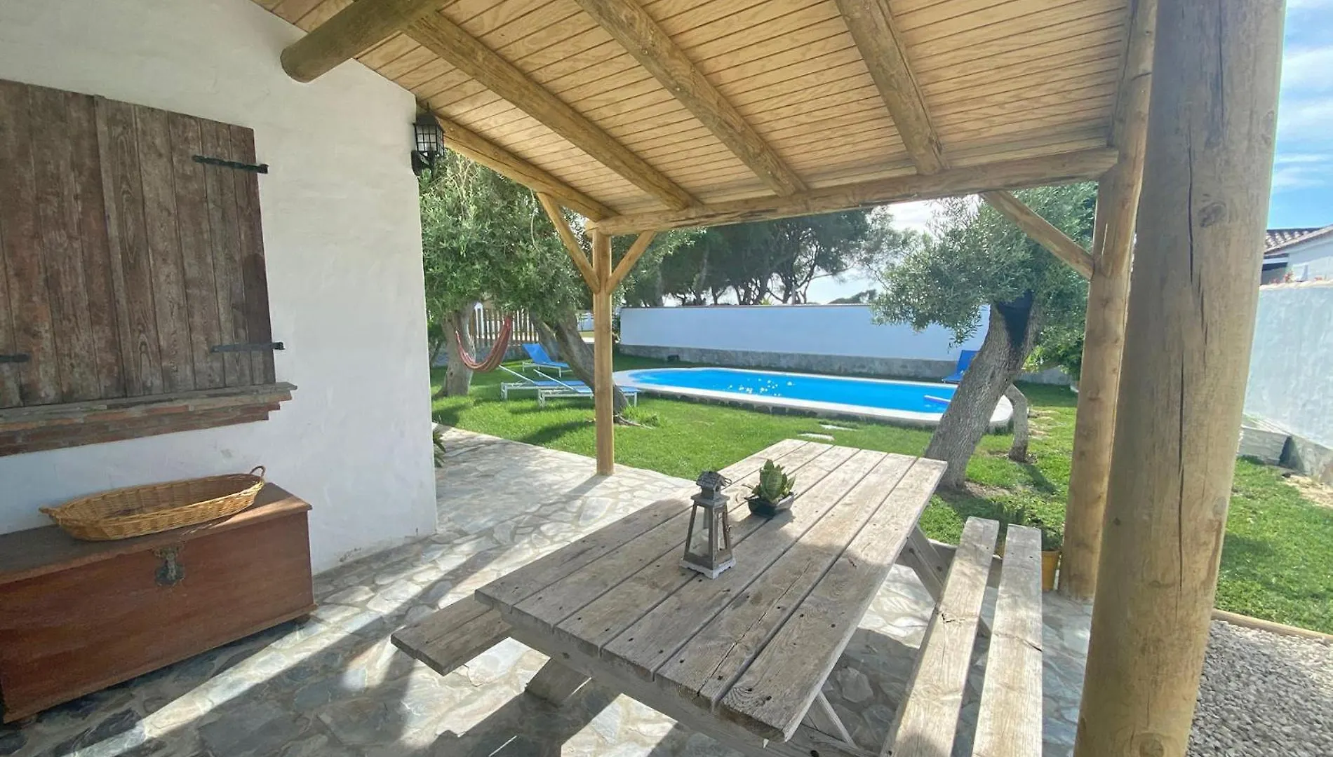Сasa de vacaciones Quinta Mangueta Es Una Casa Con Piscina En Zahora Cerca De La Playa Cádiz España